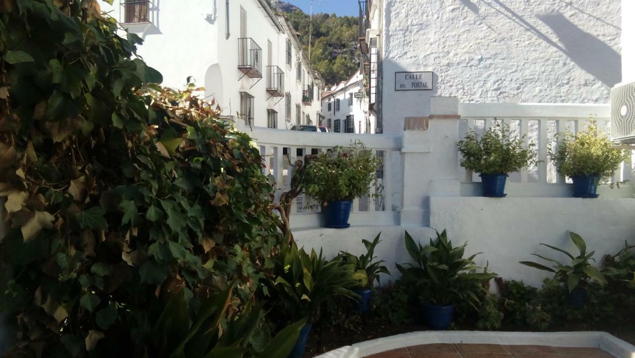 Don Claudio Hostal Grazalema Exterior foto